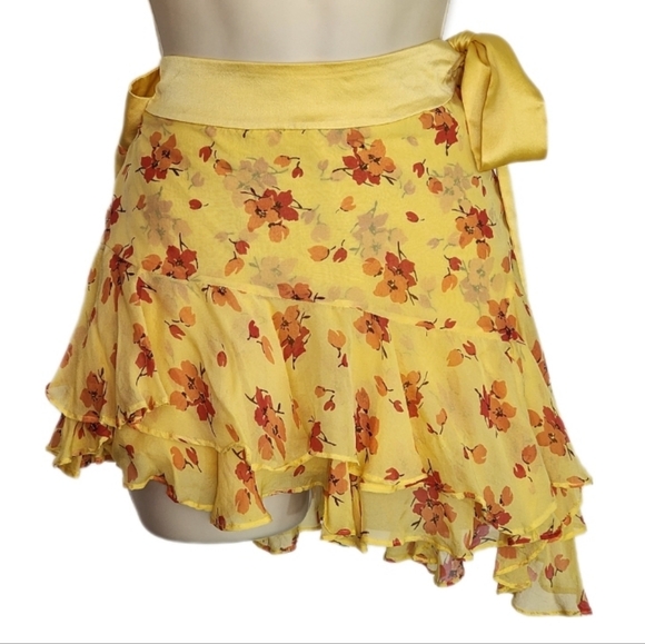 Abercrombie & Fitch 100% Silk Floral Side Closure Skirt Yellow Size 4 - Picture 14 of 14